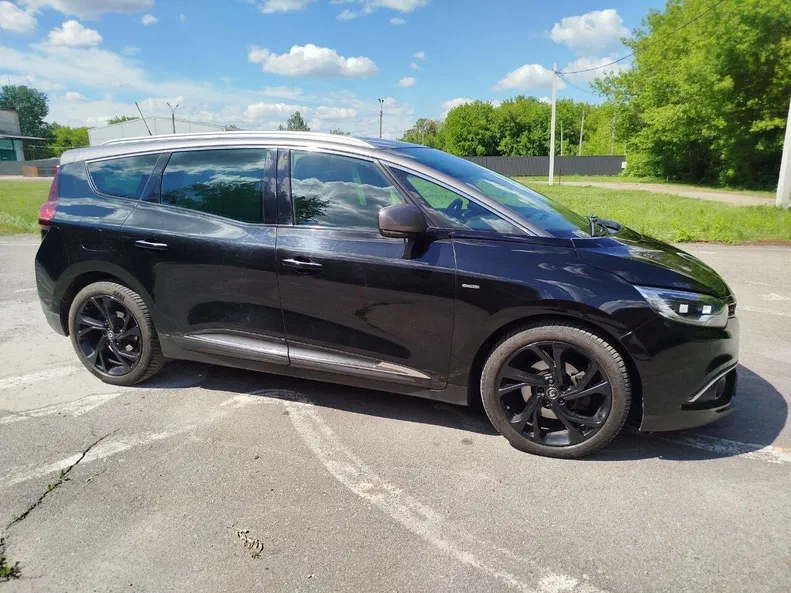 Renault Scenic 2019 - 9