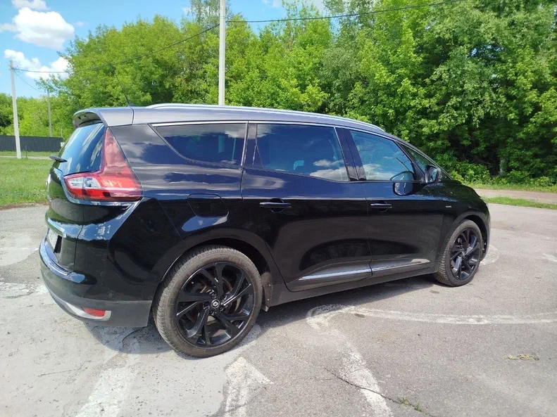 Renault Scenic 2019 - 19