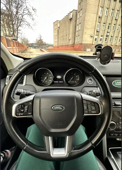 Land Rover Discovery Sport 2016 - 10
