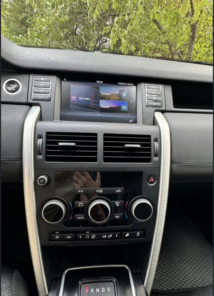 Land Rover Discovery Sport 2016 - 8