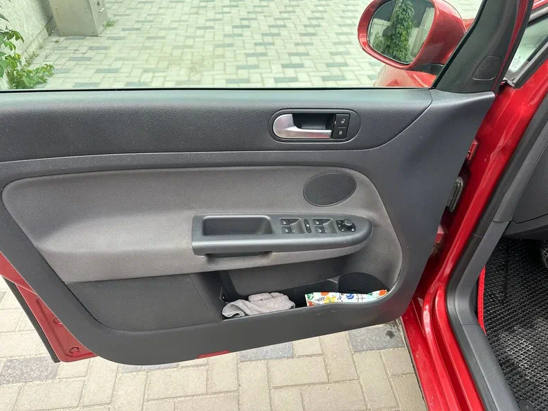Volkswagen Golf 2007 - 9