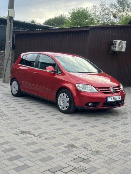 Volkswagen Golf 2007 - 1