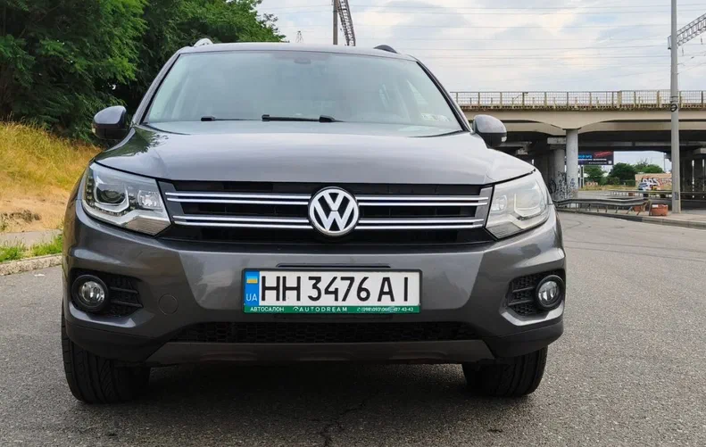 Volkswagen Tiguan 2016 - 2