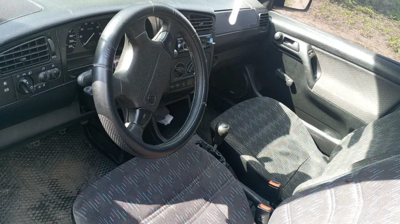 Volkswagen Golf 1997 - 7