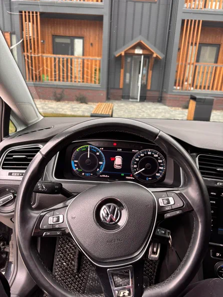 Volkswagen Golf 2020 - 11