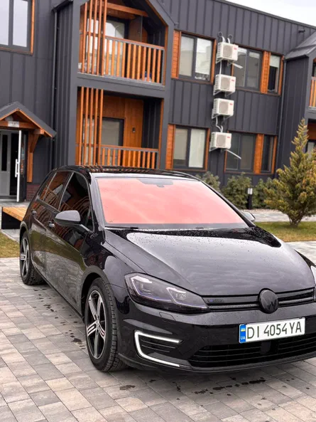 Volkswagen Golf 2020 - 2
