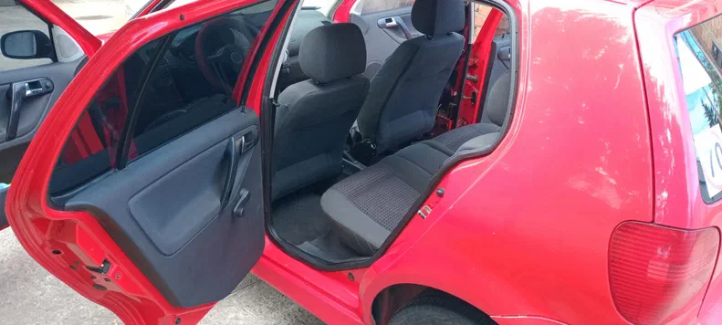 Volkswagen Polo 2001 - 12
