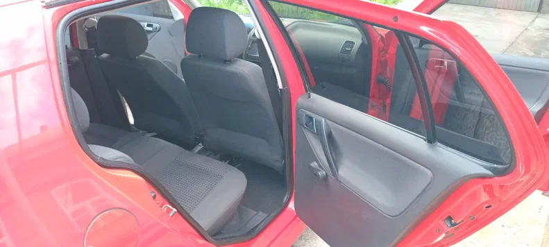 Volkswagen Polo 2001 - 7
