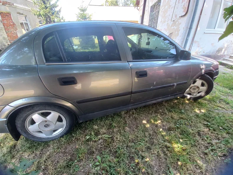 Opel Astra 2003 - 5