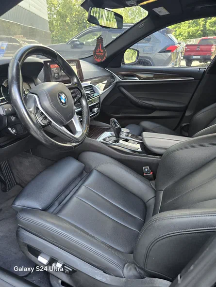 BMW 5 серія 2019 - 13