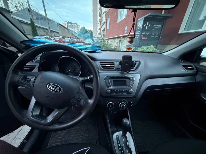 Kia Rio 2013 - 4