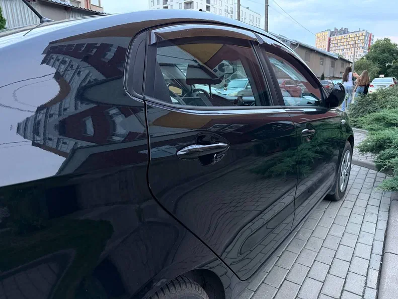 Kia Rio 2013 - 12