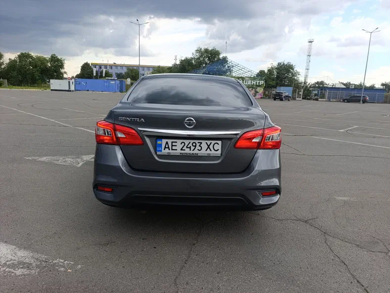 Nissan Sentra 2018 - 7