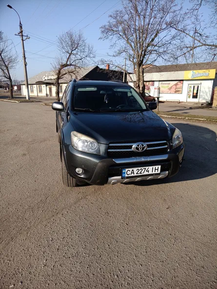 Toyota RAV4 2007 - 5