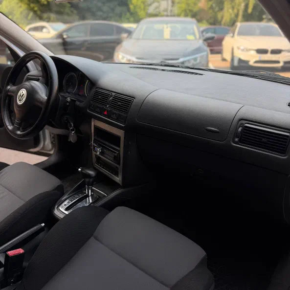 Volkswagen Golf 2002 - 10