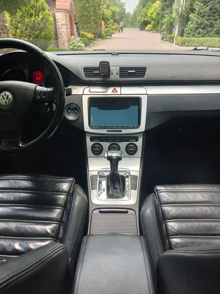 Volkswagen Passat 2008 - 4