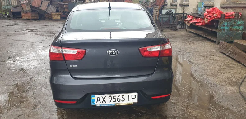 Kia Rio 2016 - 5
