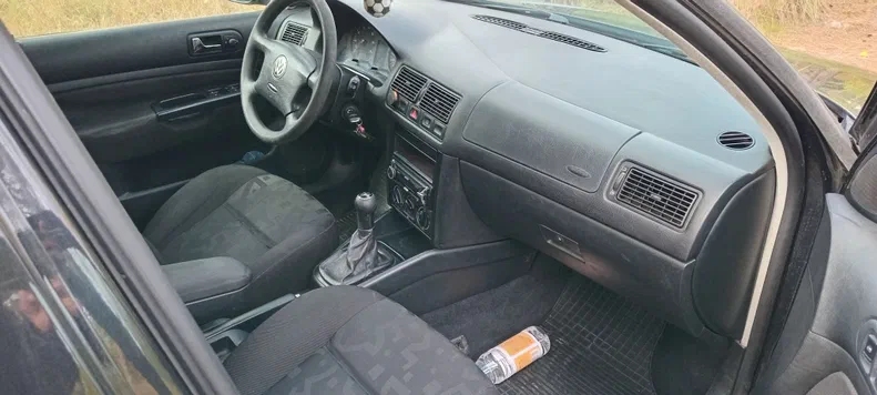 Volkswagen Golf 1999 - 11