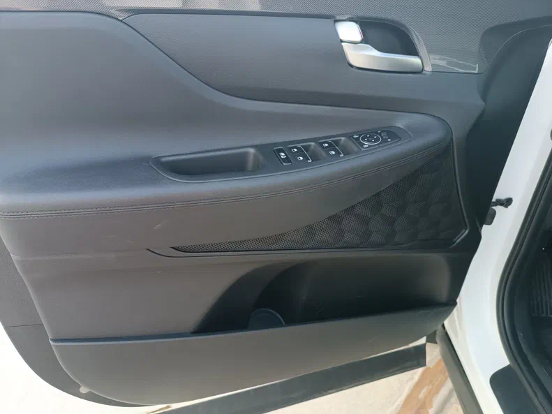 Hyundai Santa Fe 2023 - 11