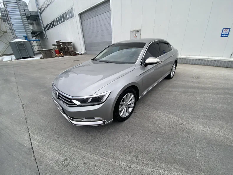 Volkswagen Passat 2016 - 21