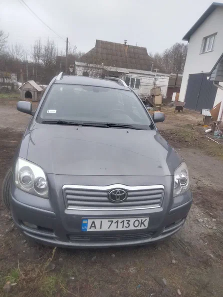 Toyota Avensis 2004