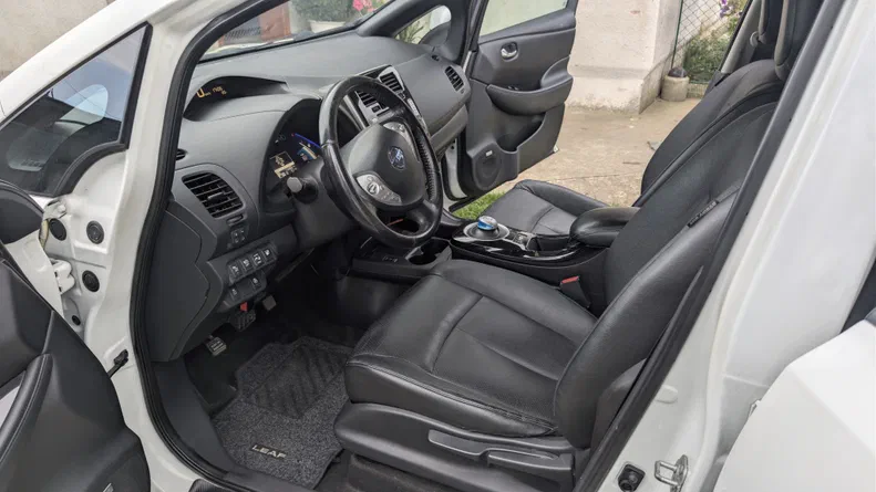 Nissan Leaf 2013 - 5