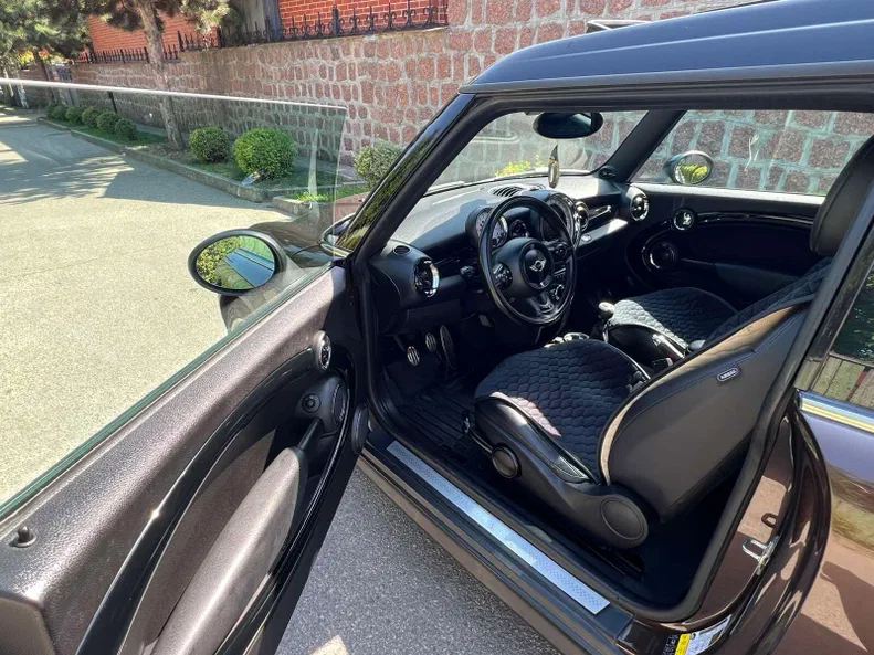 Mini Clubman 2012 - 15