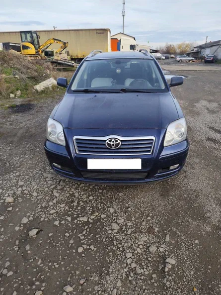 Toyota Avensis 2004