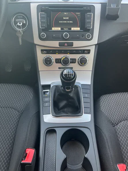 Volkswagen Passat 2013 - 8