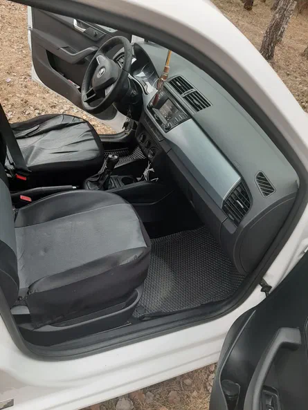 Skoda Fabia 2016 - 16