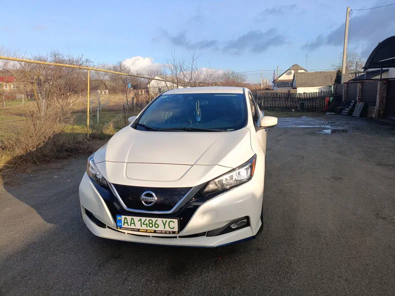 Nissan Leaf 2022 - 12