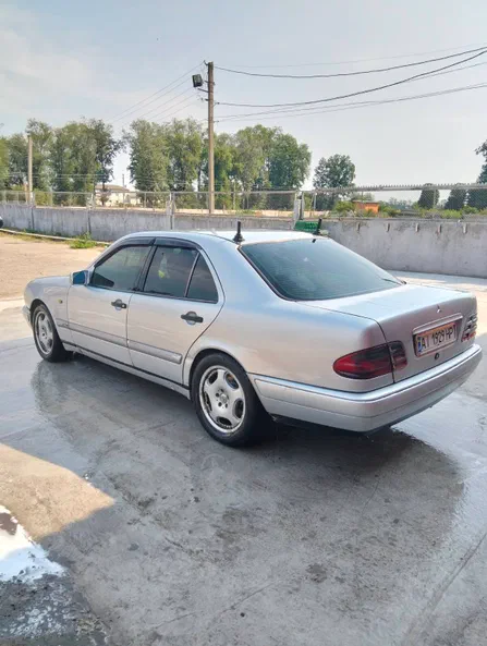 Mercedes-Benz E-Класс 1997