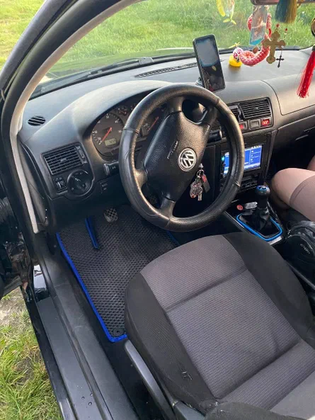 Volkswagen Golf 1999 - 29