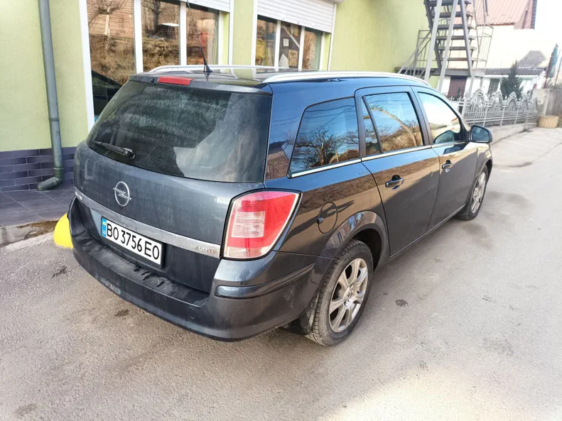 Opel Astra 2009 - 5