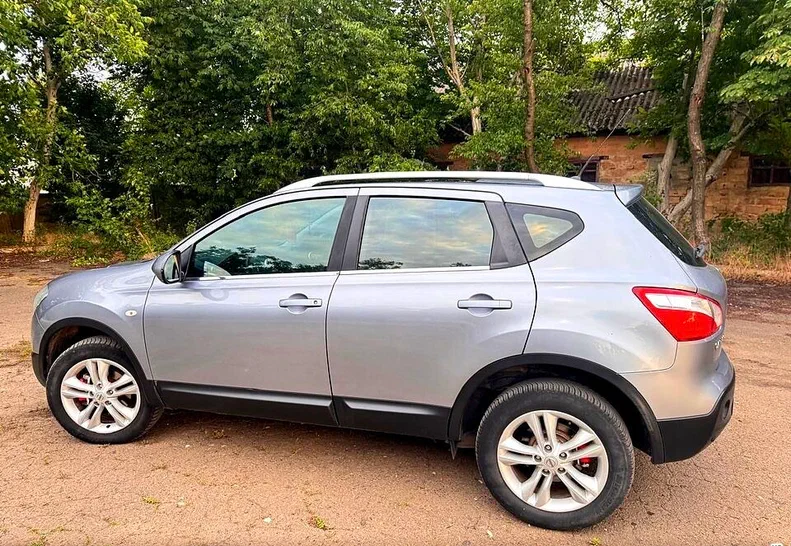 Nissan Qashqai 2012 - 6