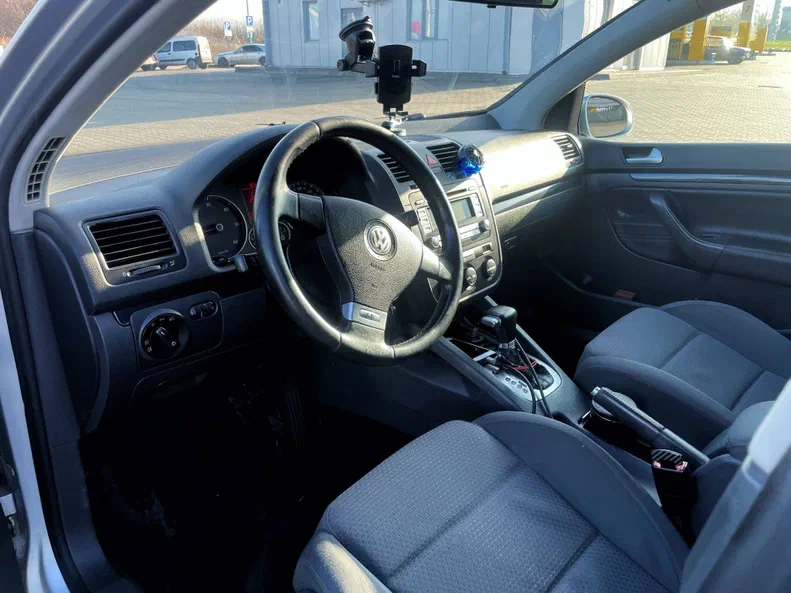 Volkswagen Golf 2008 - 11