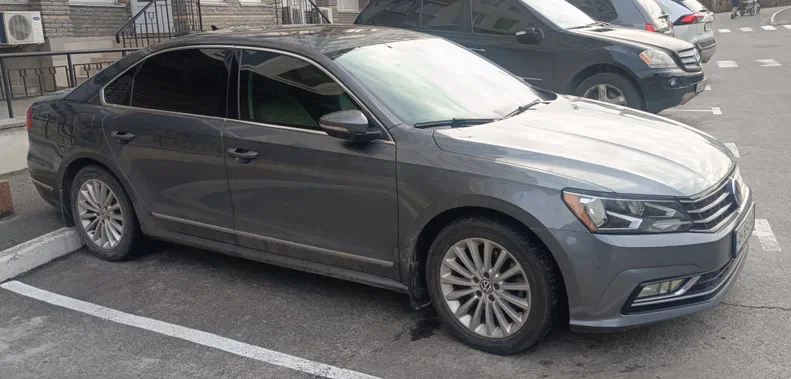 Volkswagen Passat 2016 - 17