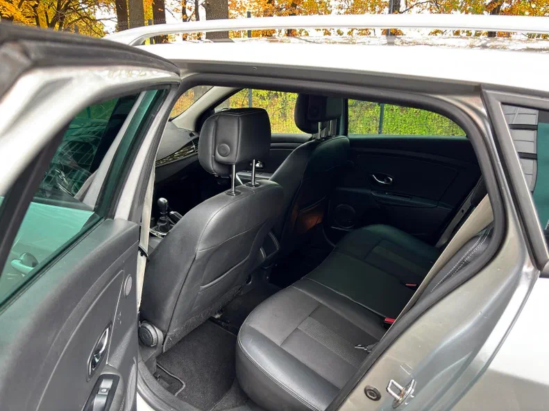 Renault Megane 2012 - 23