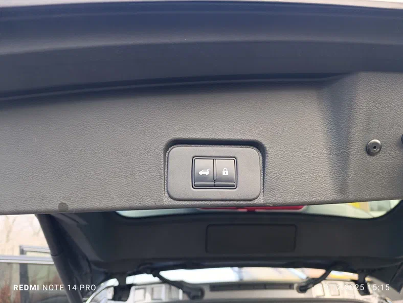 Nissan Rogue 2020 - 16