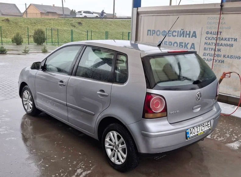 Volkswagen Polo 2009 - 8