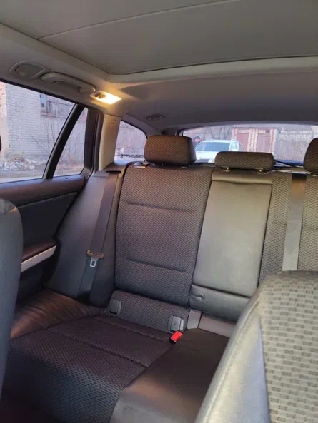 BMW 3 серія 2010 - 9