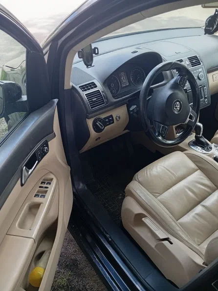 Volkswagen Touran 2012