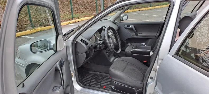 Volkswagen Polo 2001 - 6