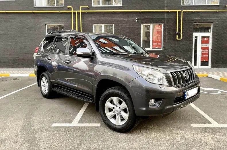 Toyota Land Cruiser Prado 2013 - 7