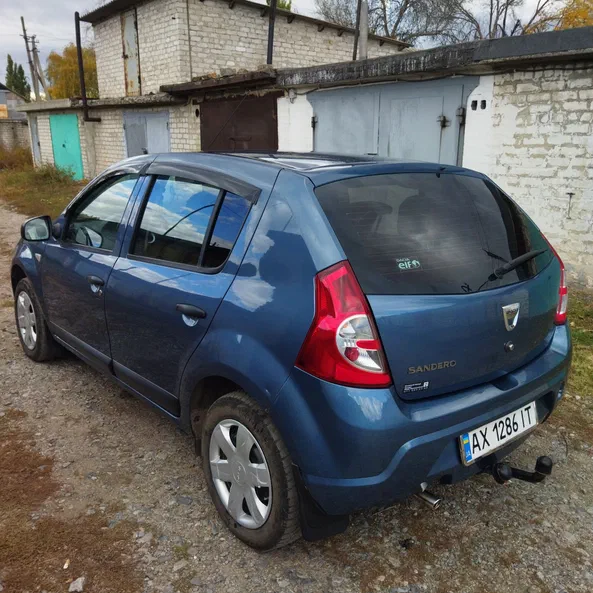 Dacia Sandero 2011 - 5
