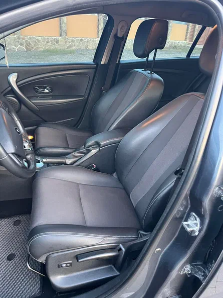 Renault Megane 2015 - 24