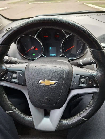 Chevrolet Cruze 2011 - 13
