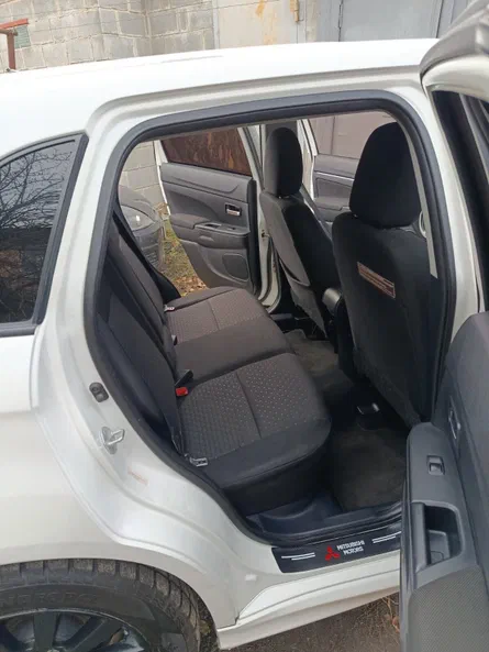 Mitsubishi Outlander Sport 2011 - 19