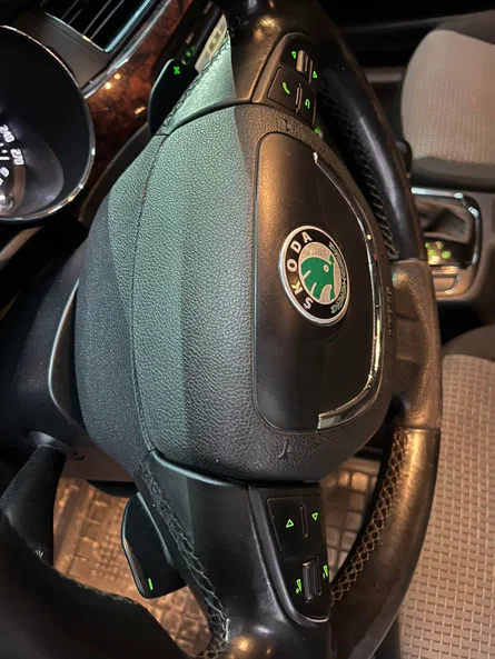 Skoda Superb 2010 - 13