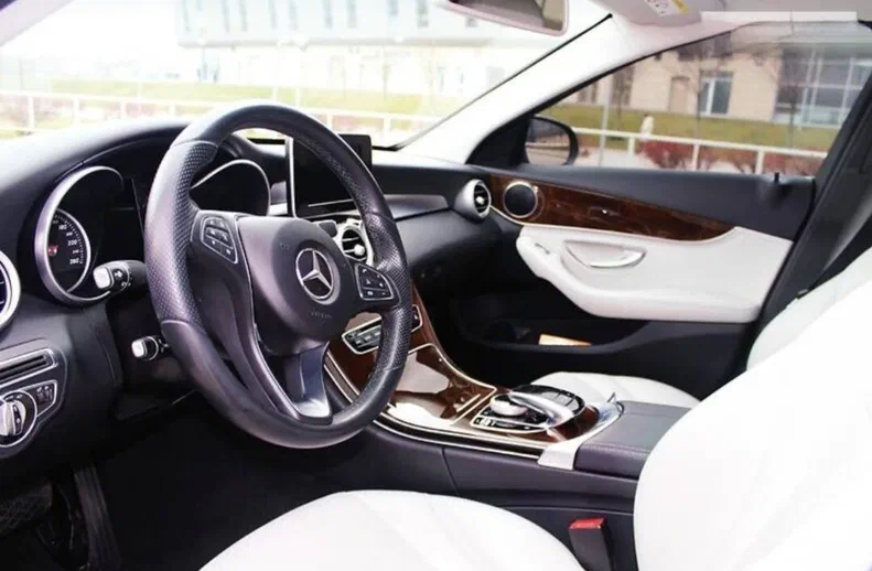 Mercedes-Benz C-Класс 2015